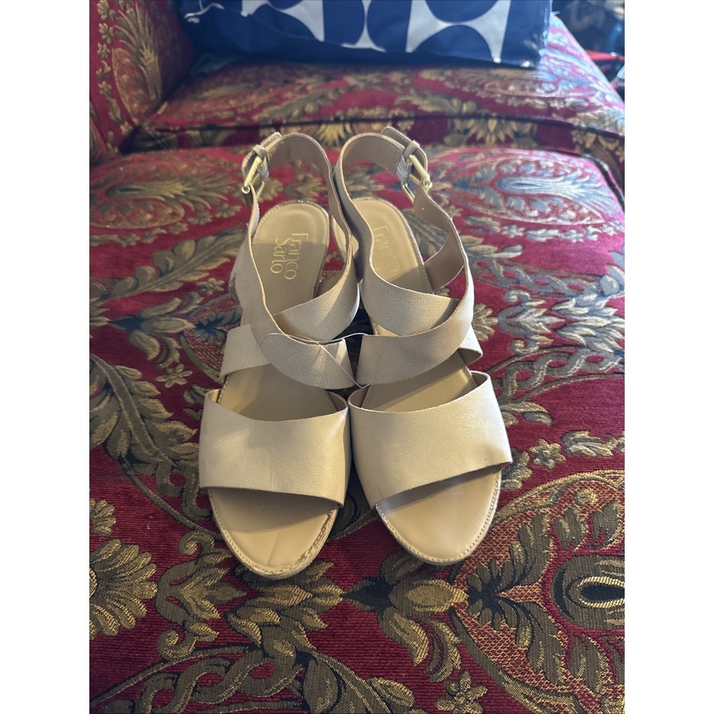 womens franco sarto size 9.5 Beige Sandals